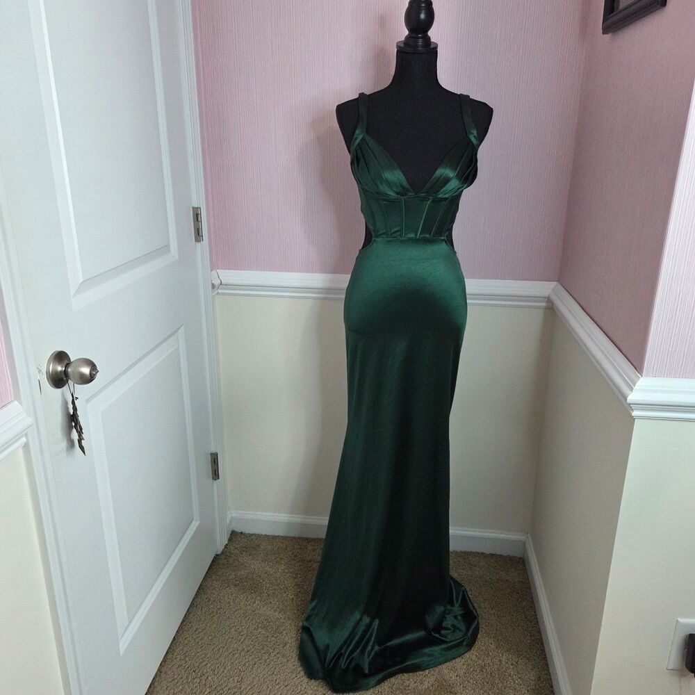 Windsor Emerald Green Satin Formal Dress Small Cutout Corset Back Ruched Maxi Go - Picture 2 of 6